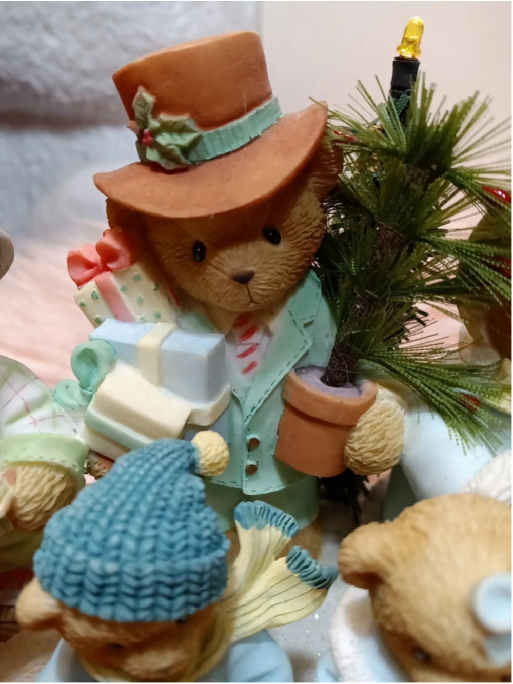 Cherished Teddies All Is Calm, All Is Bright Plays Song Silent Night Lights Up